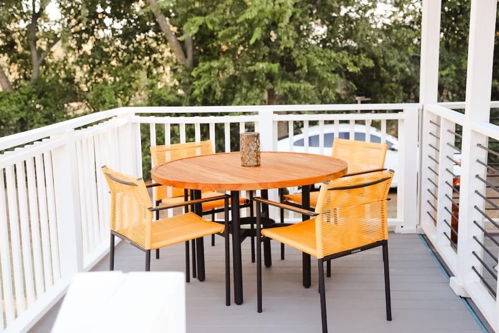 The Little Getaway-Sleeps 4, Firepit, Pet Friendly Villa Pottsboro Екстериор снимка