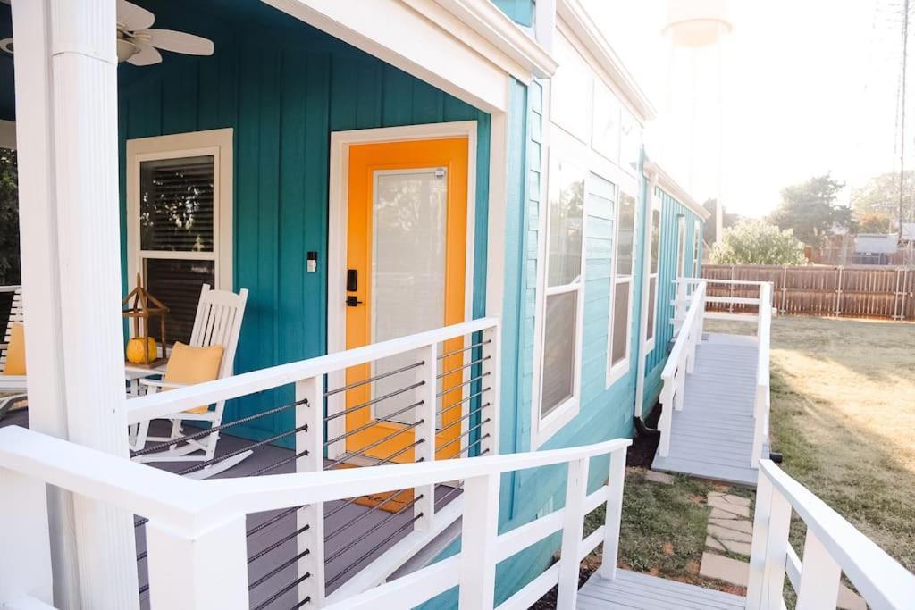 The Little Getaway-Sleeps 4, Firepit, Pet Friendly Villa Pottsboro Екстериор снимка